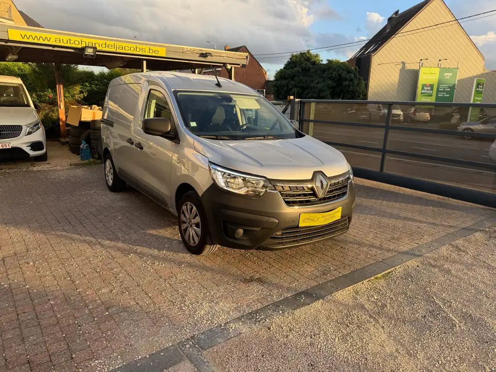 Renault Express — 1.33 TCE * 102PK * CAMERA * PDC * BLIS * APPLE CARPLAY * BTW